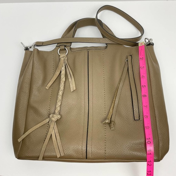 Vince Camuto | Caol Deep Moss Pebble Leather Large Handbag Tote Shoulder Strap - Picture 14 of 15